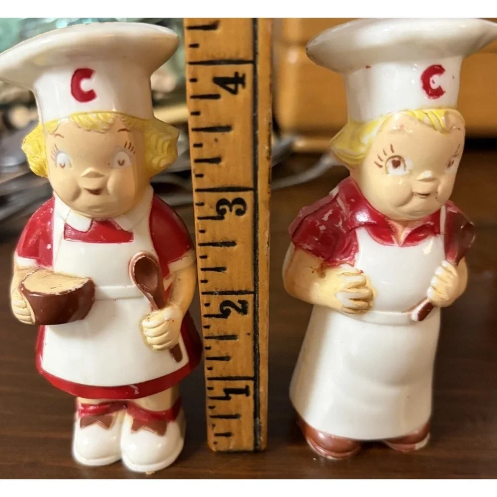 Vintage Campbell's Soup Kids Chef Salt Pepper Shakers Plastic Red White 4.5